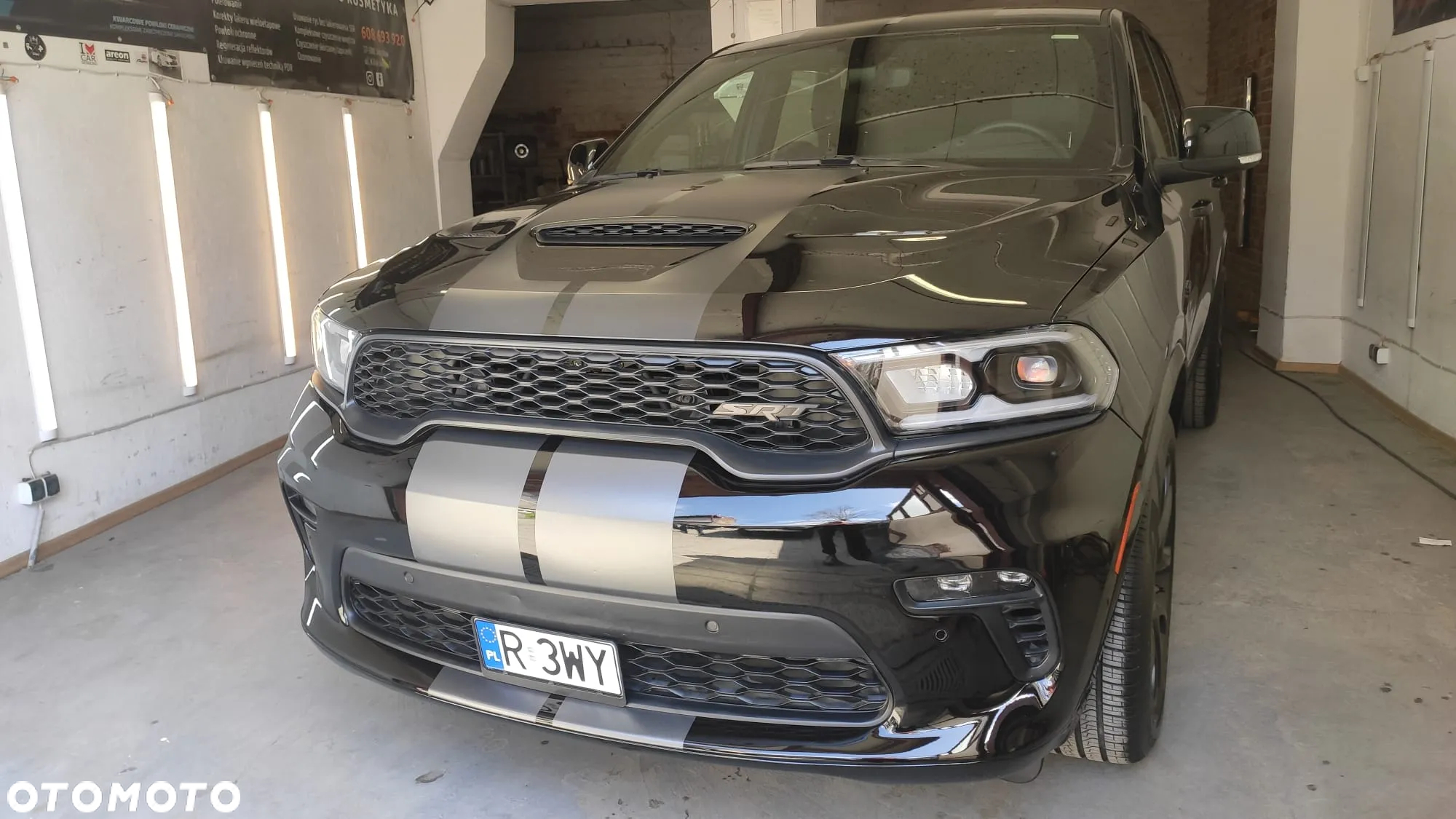 Dodge Durango 6.4 SRT - 4