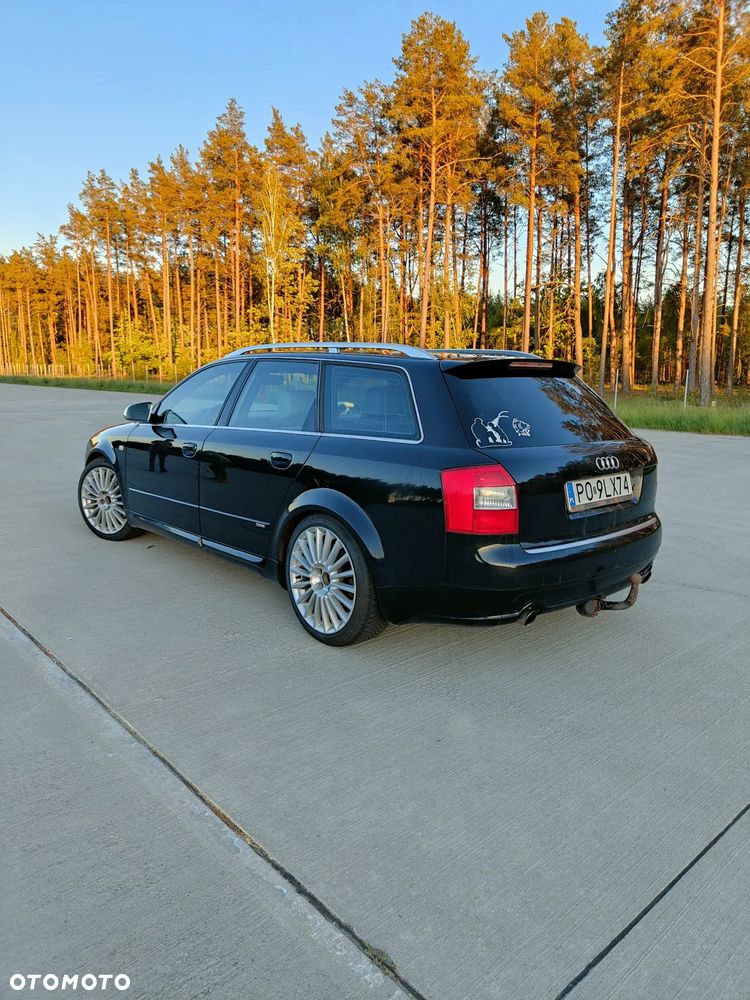 Audi A4 Avant - 6