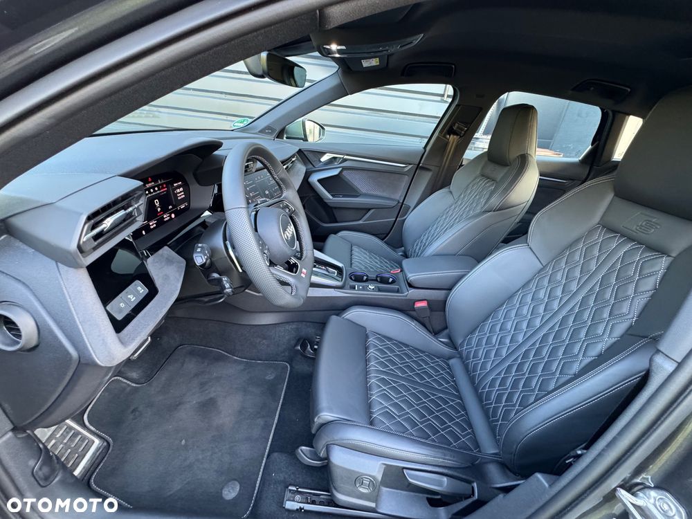 Audi S3 Sportback TFSI  quattro S tronic - 28