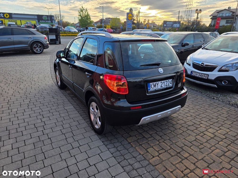 Fiat Sedici 1.6 16V 4x4 Dynamic - 8