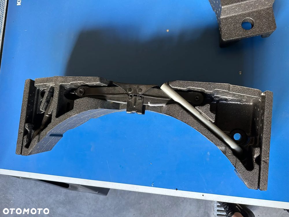 Zestaw naprawczy, styropian Skoda Kodiaq 565863957A - 1