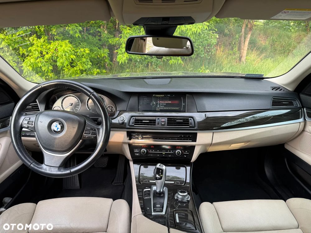 BMW Seria 5 520d Luxury Line - 6