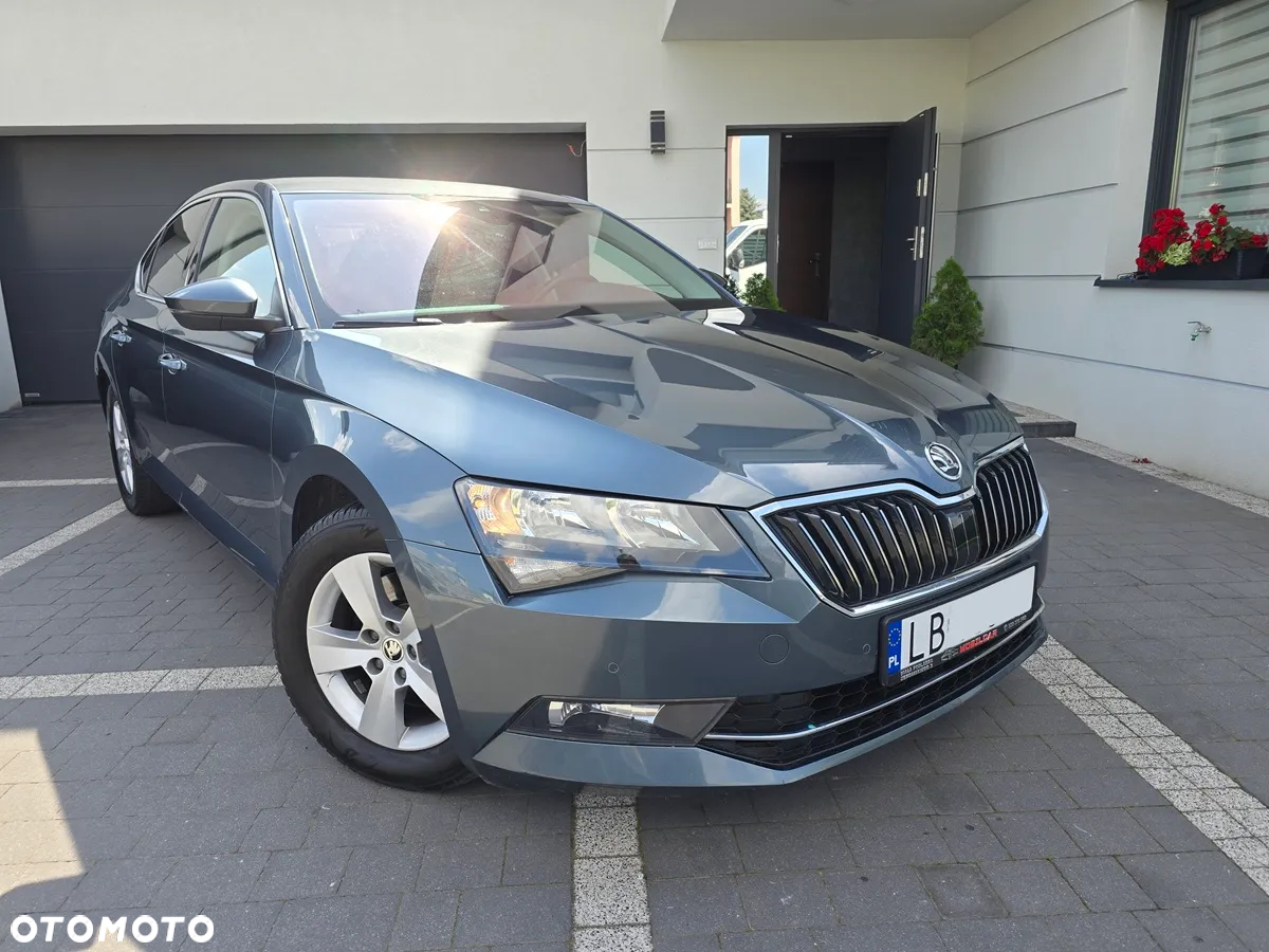 Skoda Superb 2.0 TDI Ambition DSG7 - 5