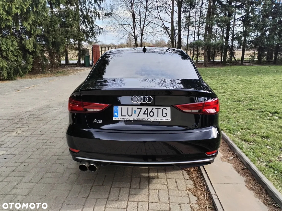 Audi A3 2.0 TFSI Limousine quattro S tronic design - 8