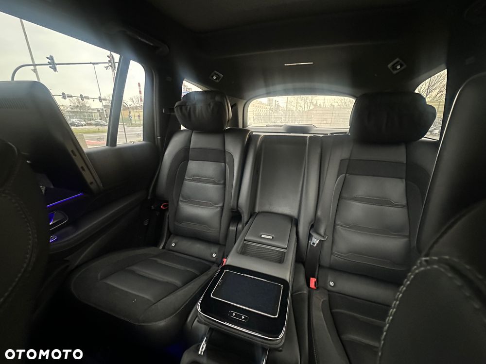 Mercedes-Benz GLS - 15