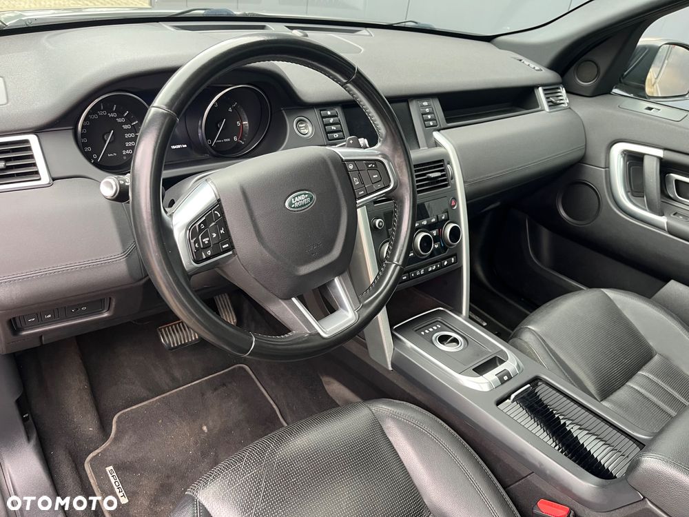 Land Rover Discovery Sport 2.0 TD4 HSE - 31