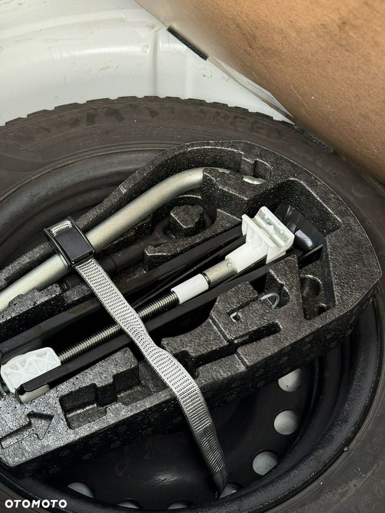 Volkswagen up! 1.0 White Style - 22