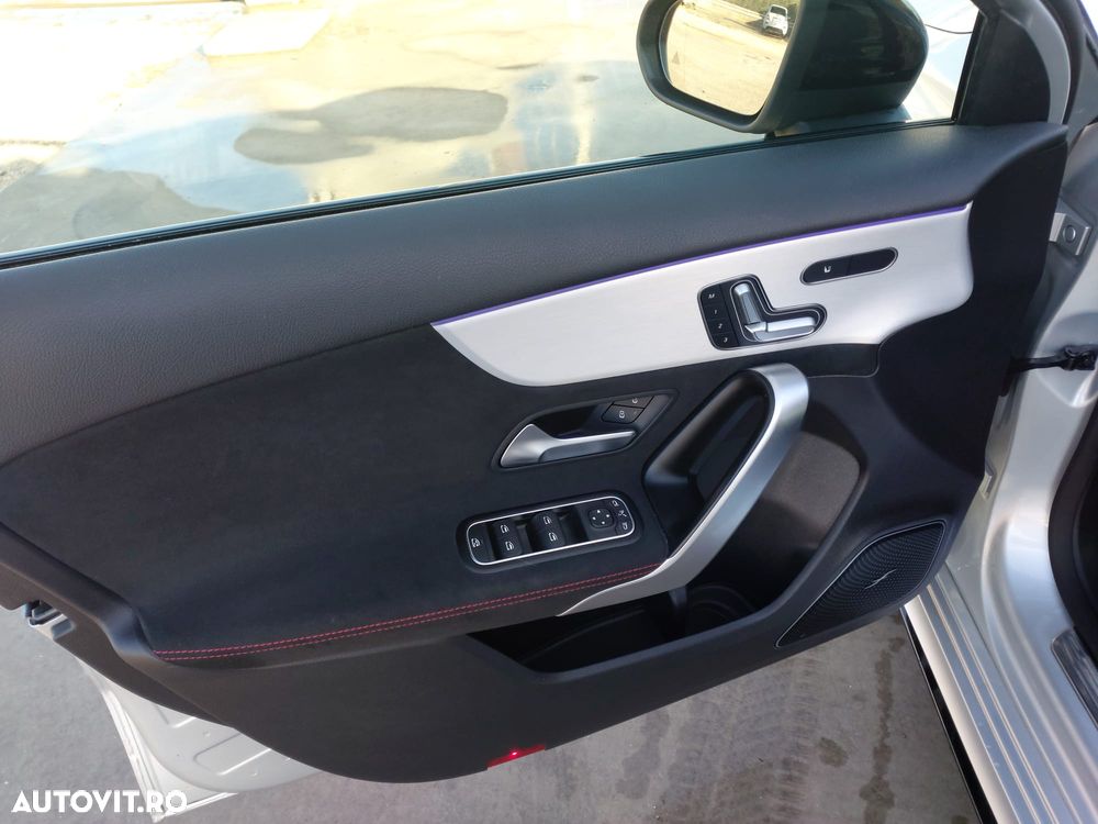 Mercedes-Benz A 45 AMG S 4Matic+ AMG Speedshift DCT 8G AMG Line Premium - 14