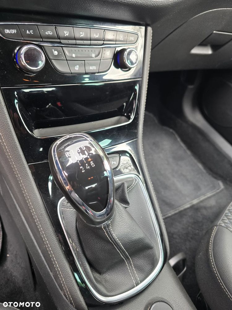Opel Astra - 14