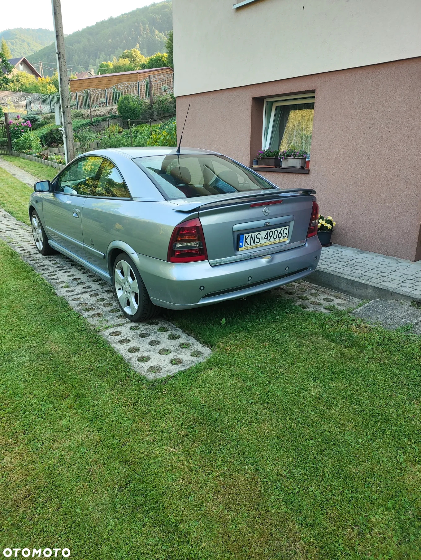 Opel Astra 1.8 16V Coupe Linea Rossa - 4