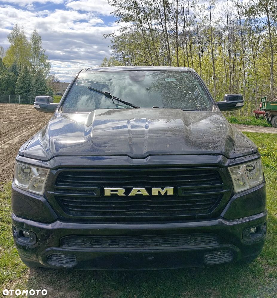 RAM 1500 5.7 Crew Cab Bighorn - 19