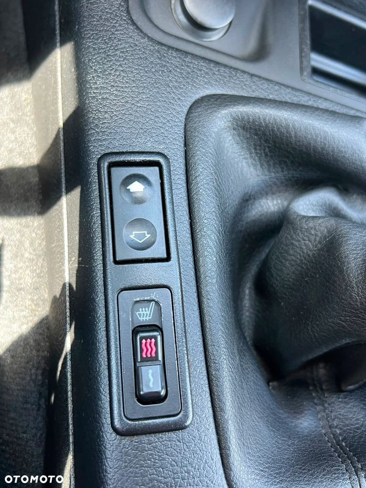BMW Seria 3 316i - 22