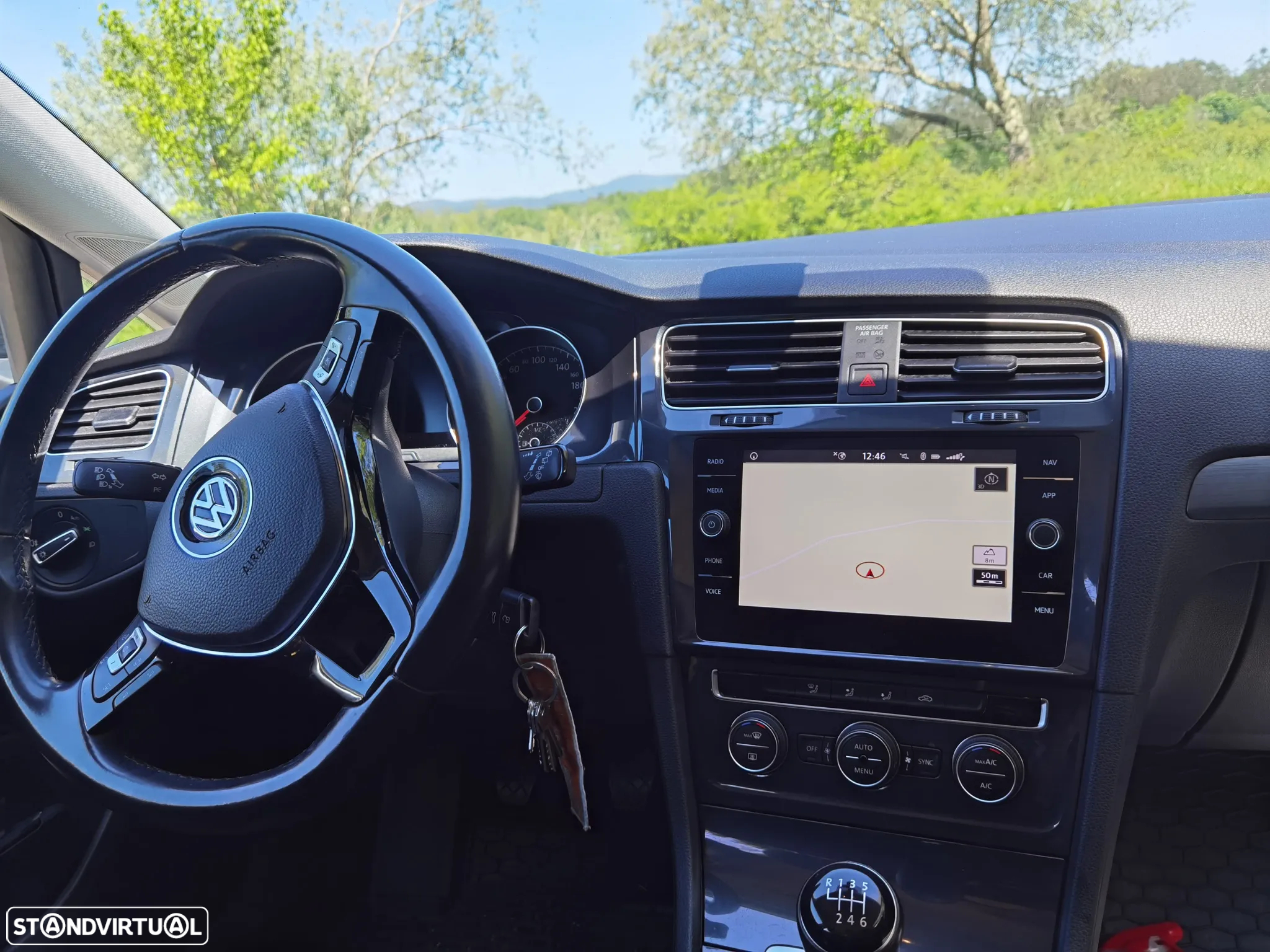 VW Golf Variant - 6