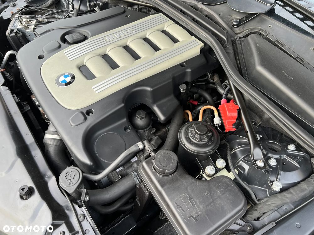 BMW Seria 5 530d Edition Exclusive - 16
