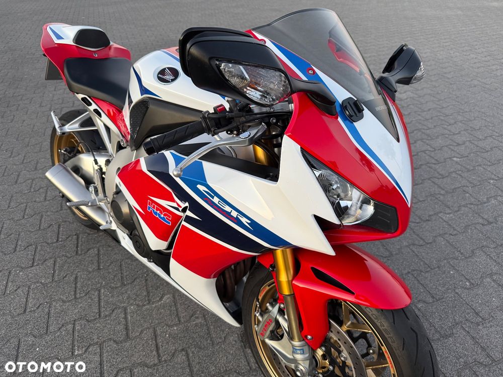 Honda CBR - 3