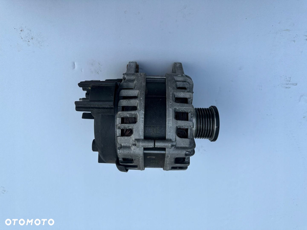 TRAFIC III ALTERNATOR 2,0 231001423R