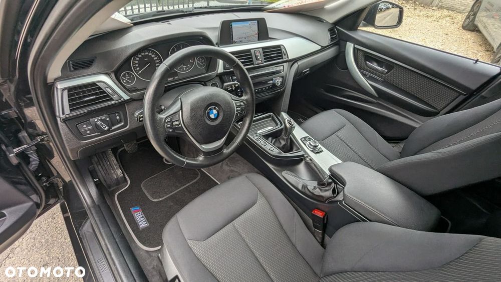 BMW Seria 3 - 16