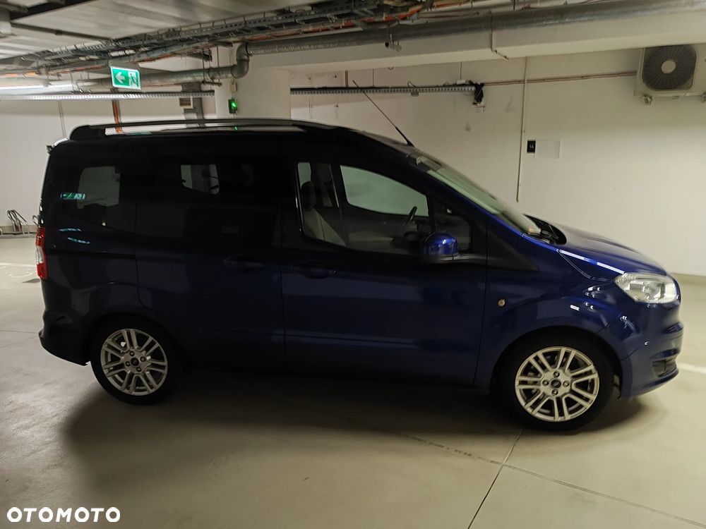 Ford Tourneo Courier 1.0 EcoBoost Titanium - 6