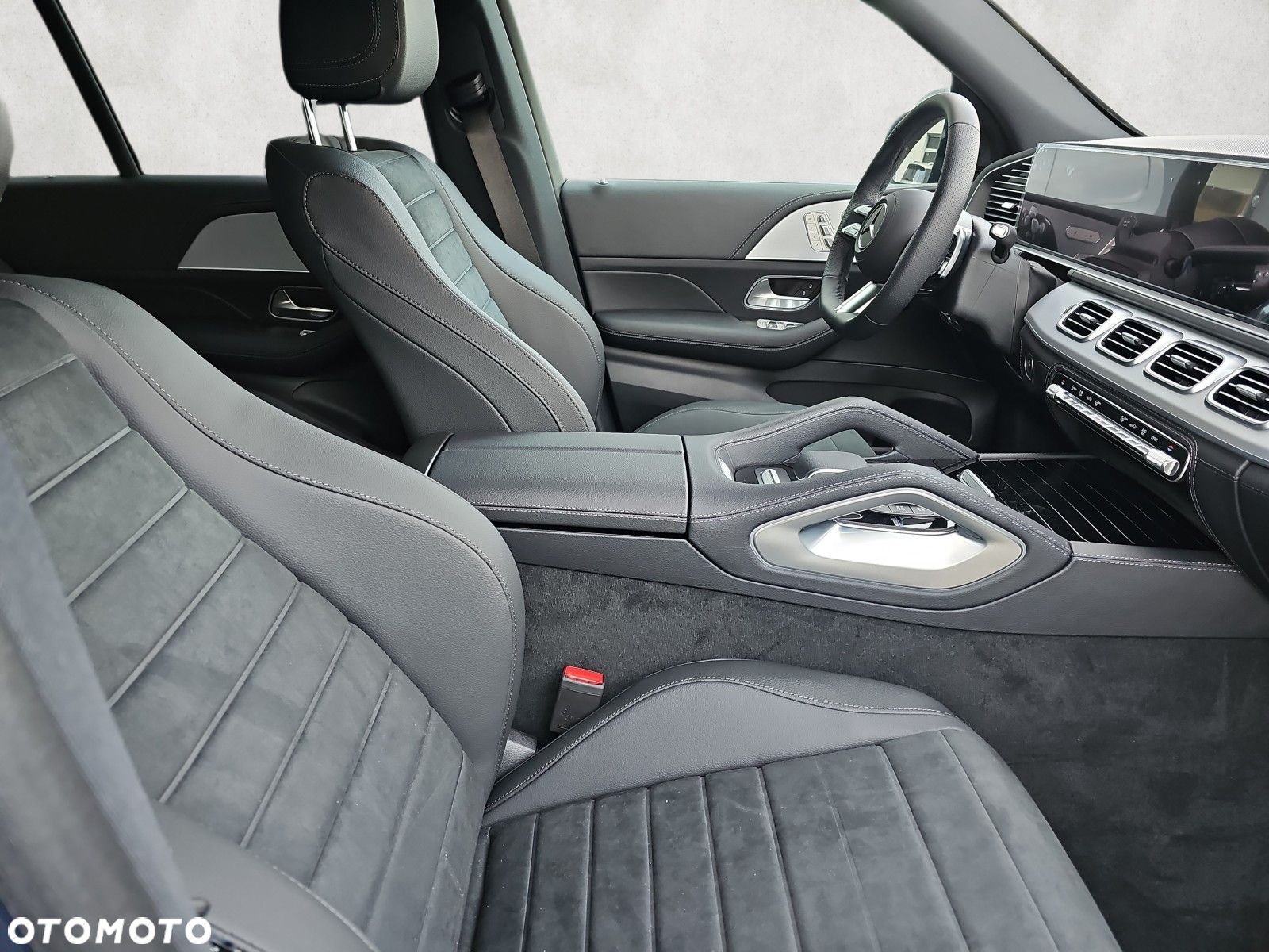 Mercedes-Benz GLE - 15