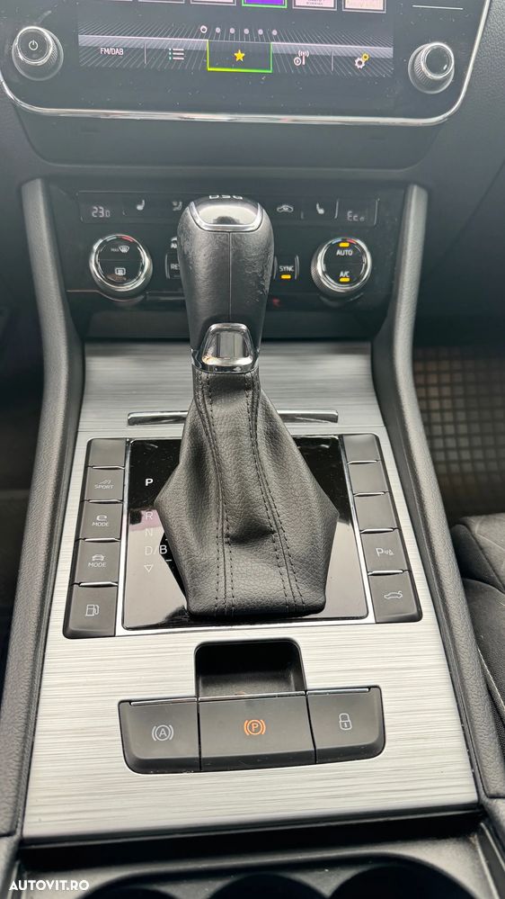Skoda Superb 1.4 TSI PHEV Ambition - 25
