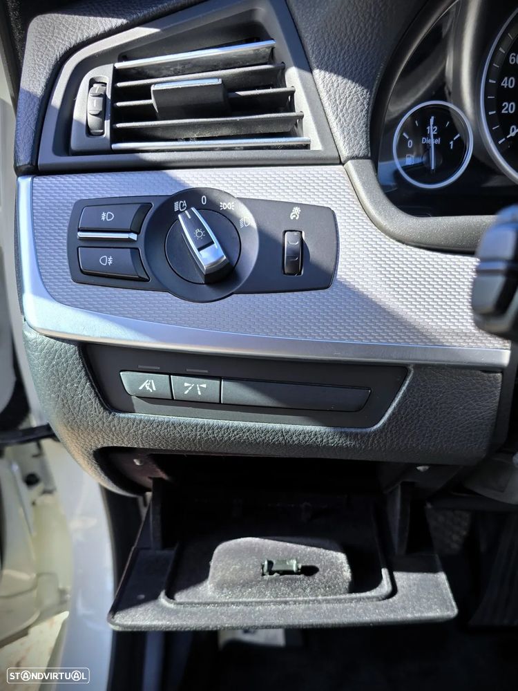 bmw 535d Auto Touring Pack M - 25