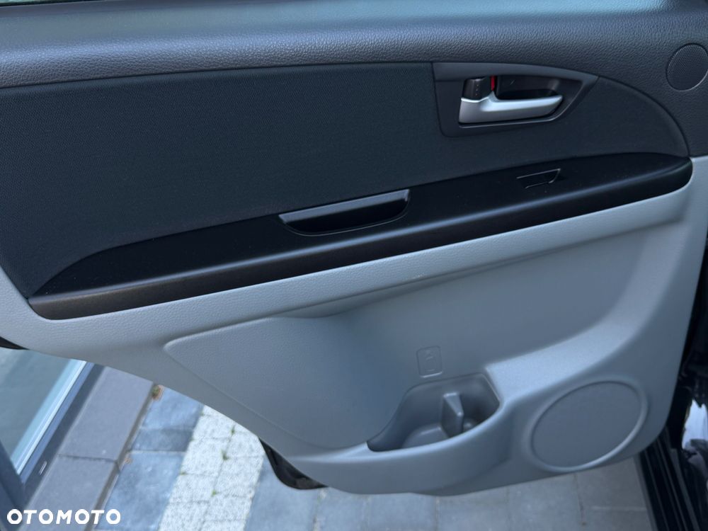 Suzuki SX4 1.6 VVT 4x4 Club - 35