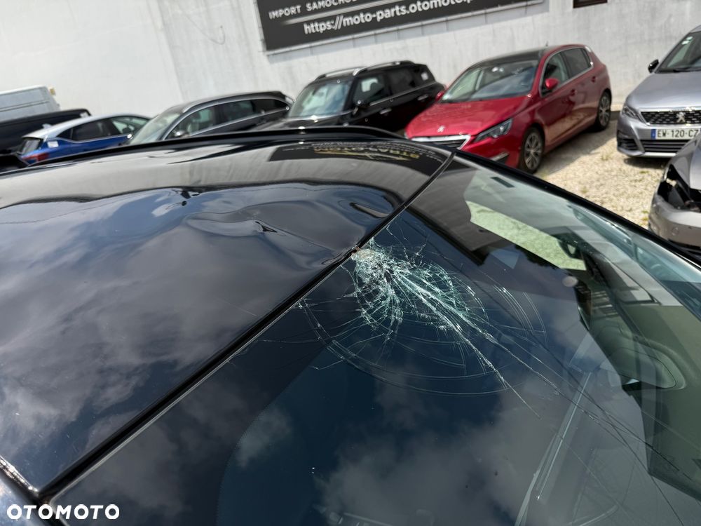 Peugeot 2008 - 23