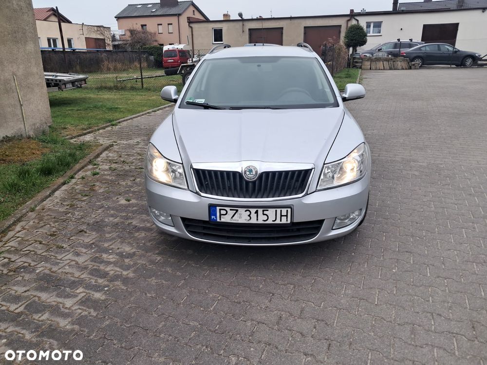 Skoda Octavia 1.8 TSI IMPULS EDITION - 2