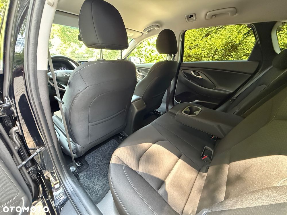 Hyundai i30 1.6 D Comfort DCT - 20
