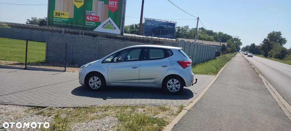 Hyundai ix20 1.4 blue Comfort - 8