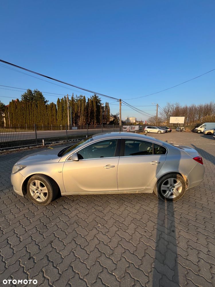Opel Insignia 2.0 CDTI Edition - 3