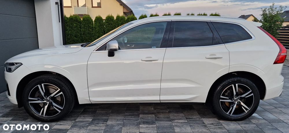 Volvo XC 60 T5 GPF AWD R-Design - 9