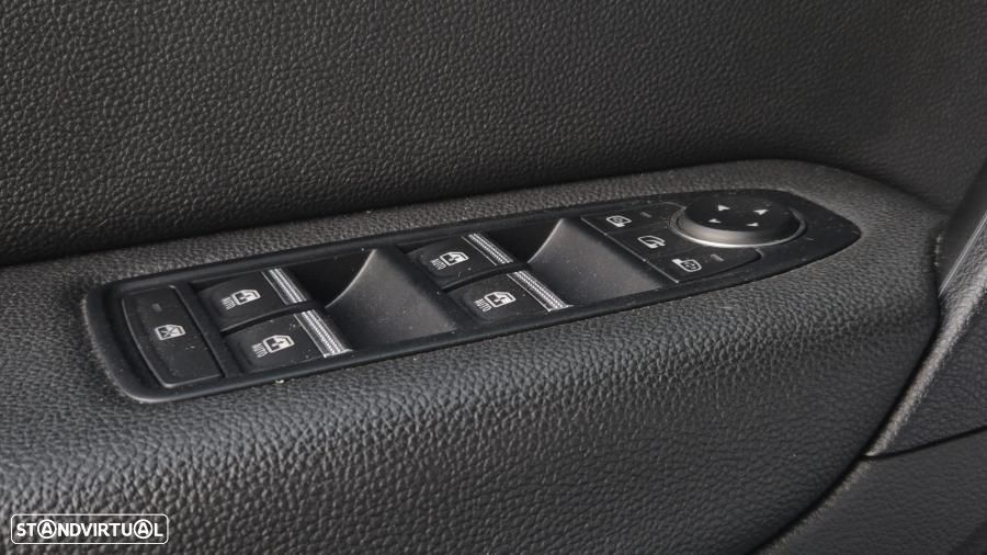 Renault Captur 1.0 TCe Evolution - 29