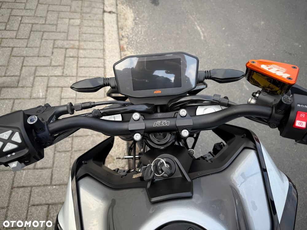 KTM Duke - 10