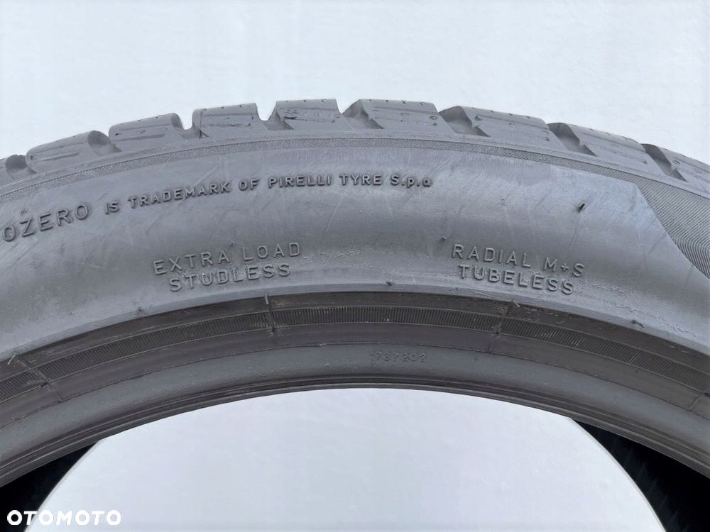 OPONY 235/45/19 99V PIRELLI WINTER SOTTOZERO 3 MO - 14