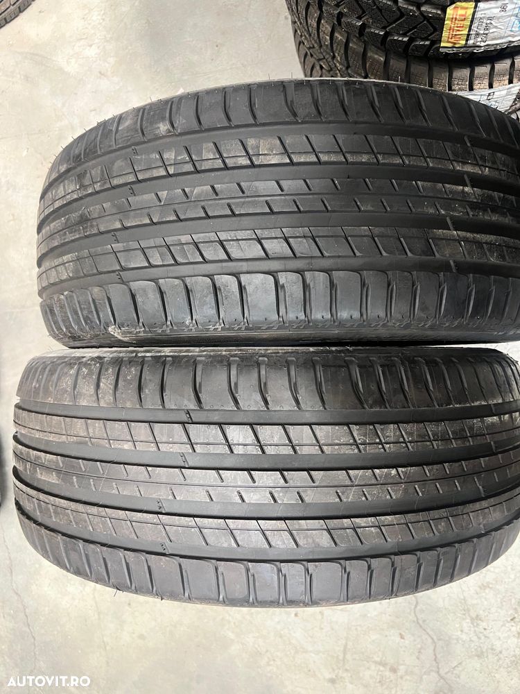 Vând 2 anvelope 235/55/19 Michelin de vară noi - 1