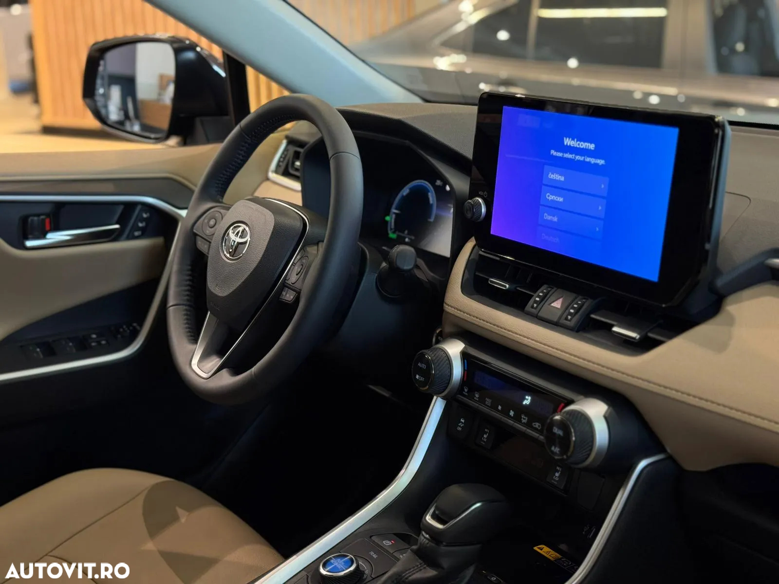 Toyota RAV4 2.5 Hybrid VVT-iE 4x4 Luxury - 11
