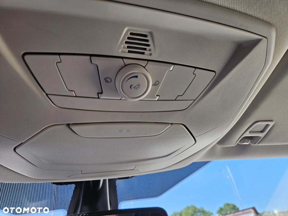 Ford Kuga 2.0 TDCi 4WD Titanium - 28