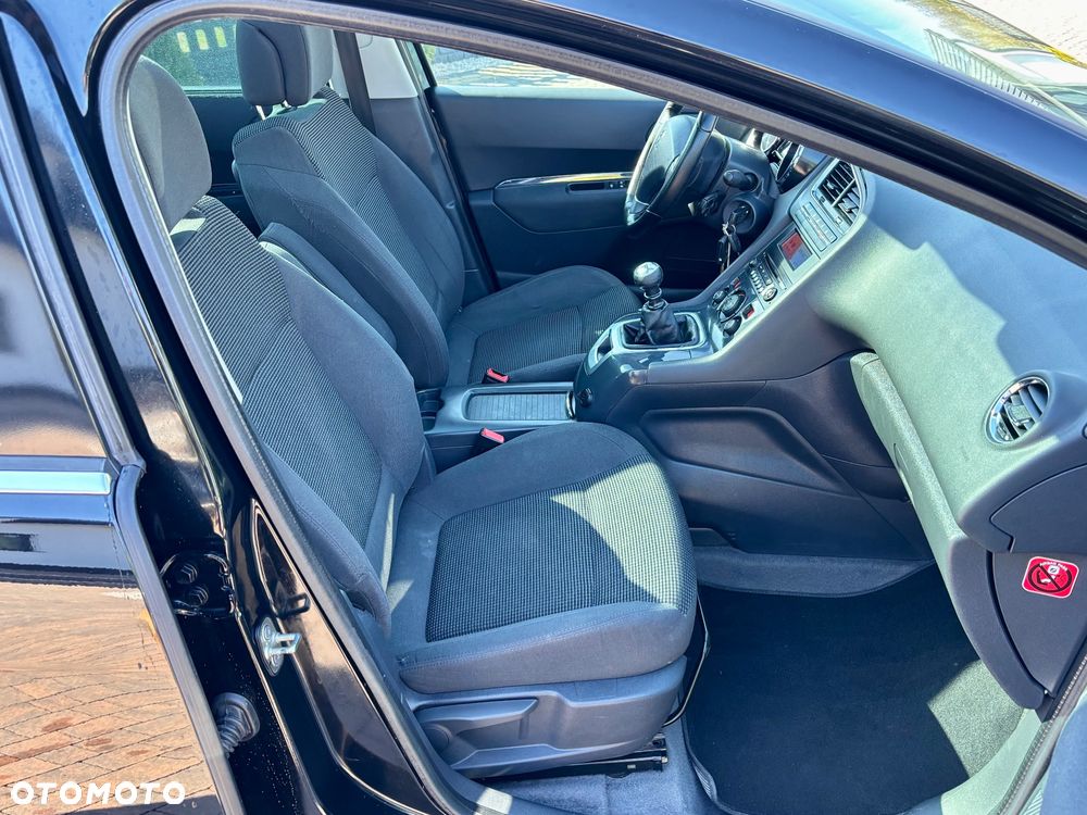 Peugeot 5008 - 33