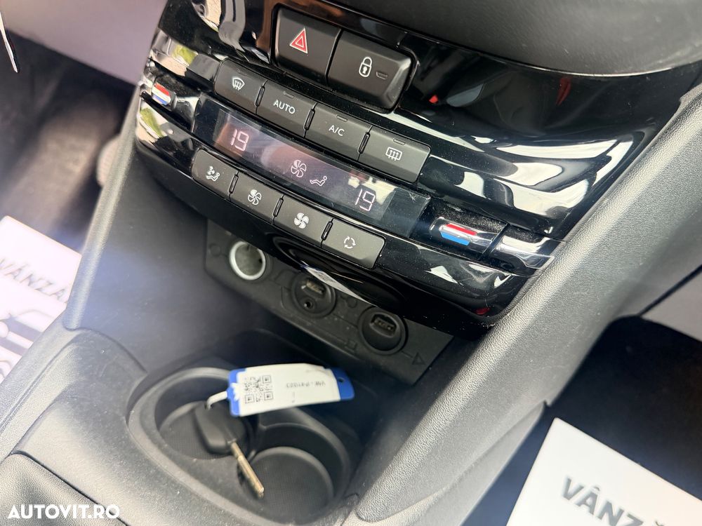 Peugeot 208 1.4 HDi FAP Style - 20