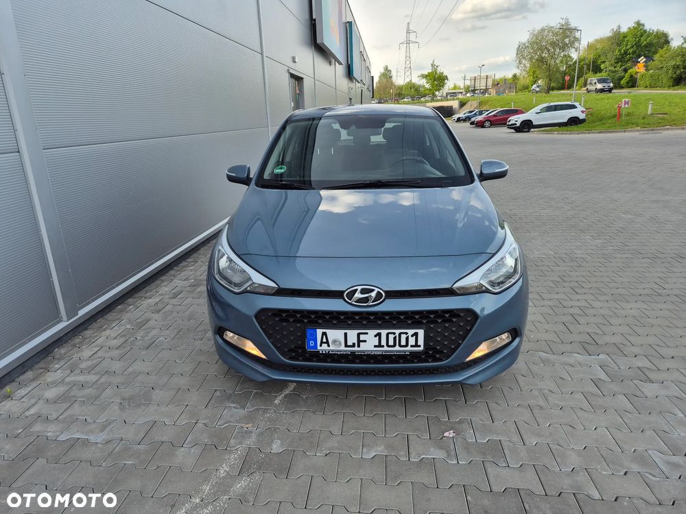 Hyundai i20 1.2 GO - 8