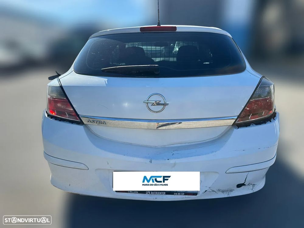 Opel Astra H GTC 1.3 CDTI de 2008 para peças - 4