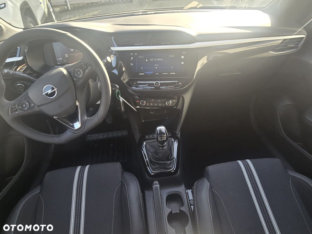 Opel Corsa 1.2 GS S&S - 7