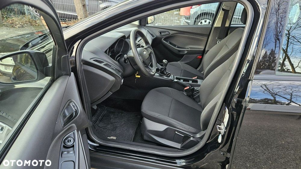 Ford Focus - 15