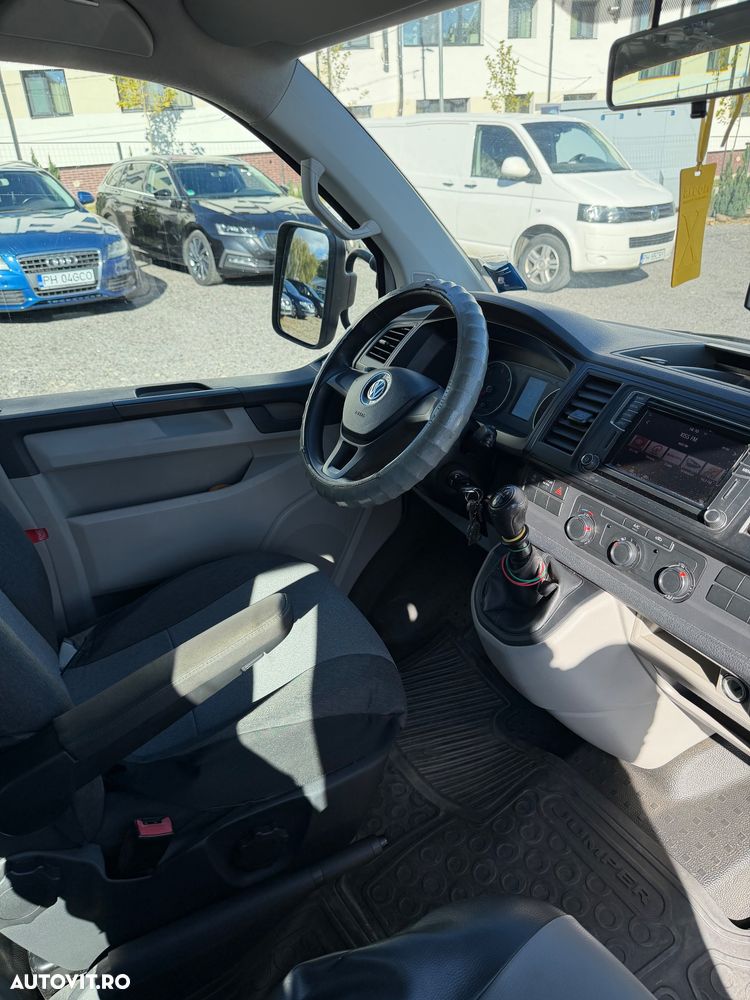 Volkswagen T6 Dokka - 10