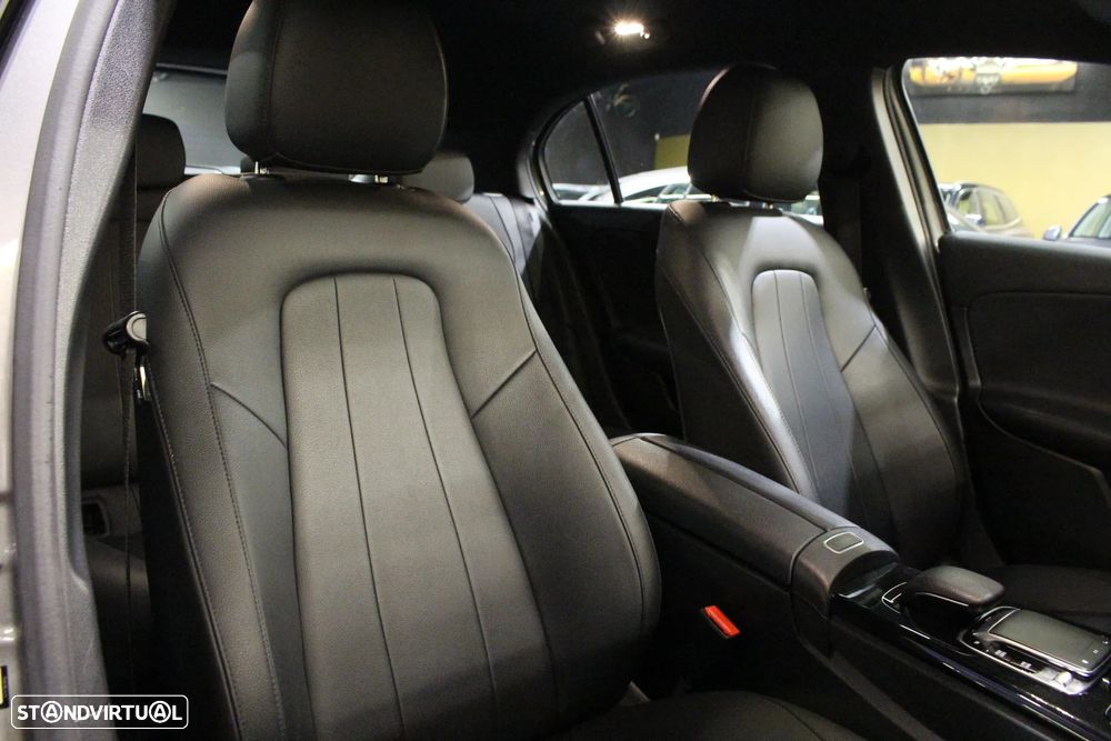 Mercedes-Benz A 250 e Progressive - 15