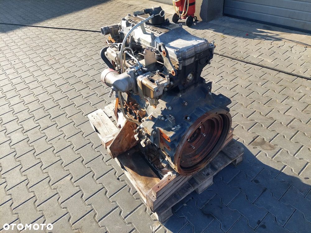 Silnik spalinowy Isuzu 4HK1 4HK1XDIAA Case Hitachi JCB Engine - 6