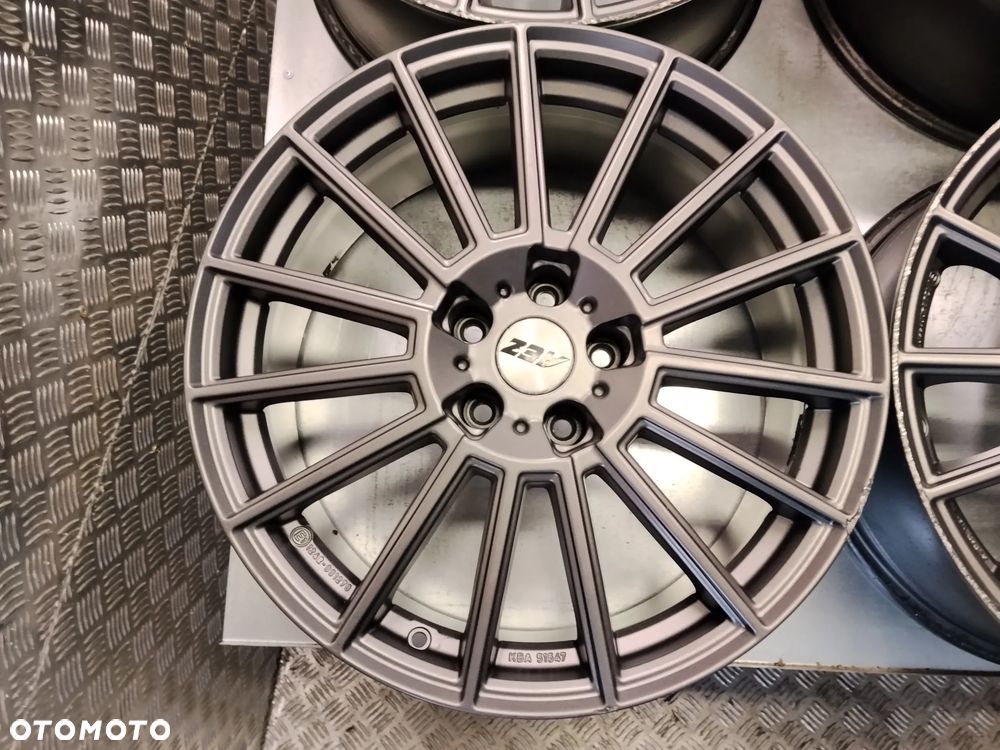 Felgi Suzuki Grand Vitara Toyota Rav4 8,5Jx19 et40 5x114,3 - 6