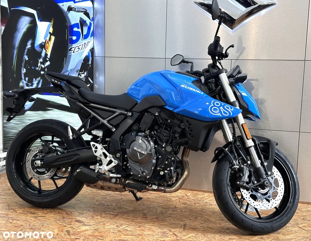Suzuki GSX - 4