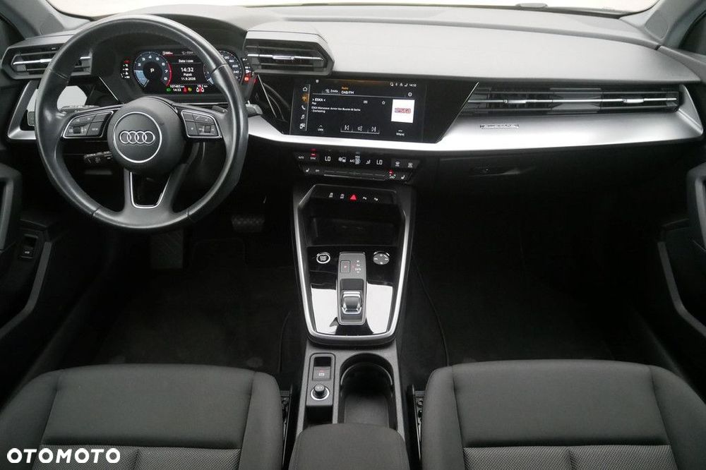 Audi A3 Sportback - 8